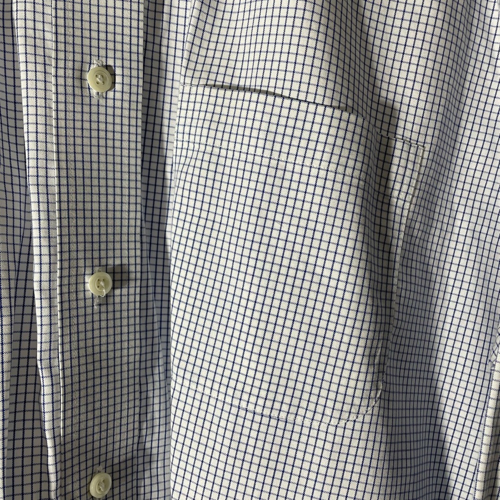 Mens button down - Picture 4 of 5